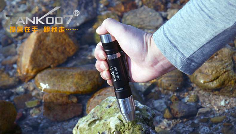 新手收藏家必用珠寶玉石鑒定工具——TANK007照玉手電筒！